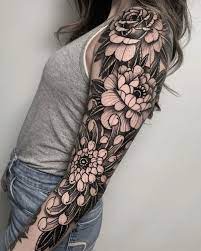Our sleeve tattoos mesure 17 inches for a hyperrealistic effect. Floral Sleeve