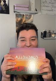 Alan Muñoz (@makeupby.munoz)