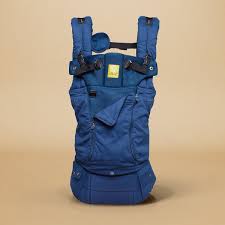 Zip down front gives control over your child's temperature by revealing our breathable mesh Lillebaby Carrier Complete All Seasons Navy