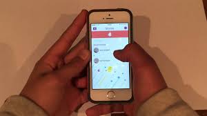 Keep holding down the side button, even after the shut down screen shows up. How To Screen Shot A Snapchat Story Without Them Knowing 2019 Youtube