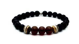 Murano Cam Ve Orjinal Oniks Tastan Olusan Unisex Bileklik Oniks Sans Tasi Olarakta Bilinir Enerji Ve Sans Sizinle O In 2020 Beaded Bracelets Bracelets Mens Bracelet