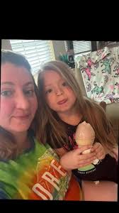 Melissa Doolan (@melbell171819)