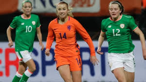 Brabantser kun je het niet krijgen toch?!, lacht marlin de swart uit alphen. Oranje Leeuwinnen Lopen Zich Stuk En Incasseren Eerste Domper