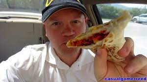 Reed Reviews Taco Bell Beefy Nacho Griller Youtube