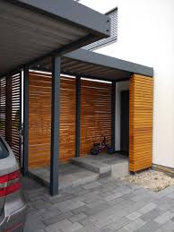 Design Metall Carport Mit Vordach Aus Holz Stahl Paris Frankreich Stahlzart Detail Vordach Metallcarport St Moderne Garage Uberdachung Hauseingang Vordach Glas