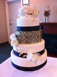 Leopard Wedding Cake Made For My Cousins Wedding September 2014 Leopard Wedding Cheetah Print Wedding Leopard Cake