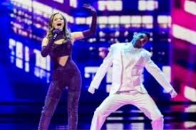 Người mang tuổi này thường điềm tĩnh và rất kiên định nhưng rất bướng bỉnh. Igwjqpacne8iym