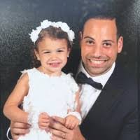 Ezra Sultan's Instagram, Twitter & Facebook