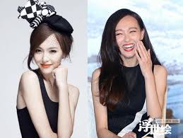 Tuy nhiên, nhiều người nhận xét rằng, với trang phục này, lưu diệc phi bị kém sắc và già hơn cả mỹ nam của hàn quốc. Sao Hoa Ngá»¯ Khong Dam CÆ°á»i Vi Sá»£ Lá»™ Khuyáº¿t Ä'iá»ƒm Bao Phá»¥ Ná»¯