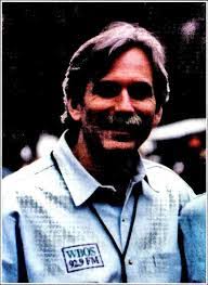 Edwin Comas's Instagram, Twitter & Facebook