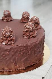 Gateau Ferrero6 Gateau Chocolat Au Lait Gourmandise Gateaux Et Desserts