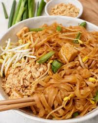 Vegan Pad Thai Make This This Weekend Tag A Friend And Grab Recipe Recipe Is Very Easy I Just Explain Everything T Vegan Pad Thai Pad Thai Dinner Recipes