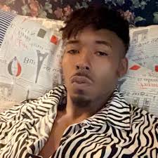 Reports claim 3-time NBA Dunk Contest champion Nate Robinson (5'9") and  Chinese star Zhang Ziyu (7'3") have agreed to explore the "genetic  potential" of a future athlete. While social media frames this