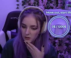 Ashley💫🌸 (@ashlehviolet)