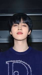 Hey everyone. I just wanted to take a moment to express my heartfelt  gratitude to each and every one of you. Your support means the world to me  and I'm constantly inspired