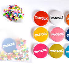 Badge Remerciements Anniversaire Faire Part Magnet Pour remercier vos proches de leurs délicates attentions, optez pour cette carte de remerciement merci bucolique. badge remerciements anniversaire