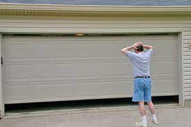 This can be done in multiple ways. What Should I Do If My Garage Door Doesn T Open Garage Door Repair