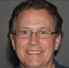 Warren Finney's Instagram, Twitter & Facebook