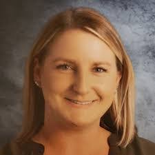 Elizabeth Baumeister's Instagram, Twitter & Facebook