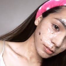 VIVO代言网红模特儿Renee Loh】都在使用的3D爆水透肌膜AMTHYS CRYSTAL ROSE  看看她是如何给出高评价的？感谢她无数次的亲身分享