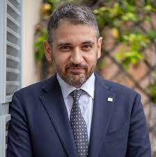 Sì al dialogo con il Pd ma senza De Luca”, Micillo detta la linea