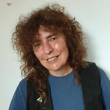 Hi any Lincolnshire small holding or property available/coming up? -with  land -minimum 2 bedroom, happy for a do-er up-er.. All we have contacted  that we have searched for have gone/sold. Looking to