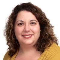 Sari Stevens's Instagram, Twitter & Facebook