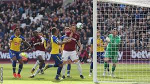 Southampton played against west ham united in 2 matches this season. West Ham 3 0 Southampton Arnautovic Double Seals Win Over Saints Bbc Sport