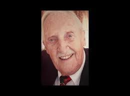 Bonnie Wakefield's Instagram, Twitter & Facebook