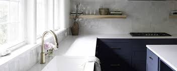 kitchens without upper cabinets: form