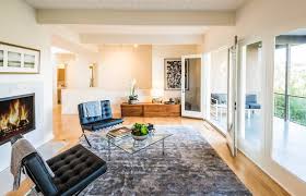 24 Stunning Living Room Wall Ideas