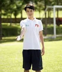 Cụ thể, văn toàn rời sân khi hiệp hai bắt đầu và người vào sân thay thế là công phượng. 18 VÄƒn Toan Y TÆ°á»Ÿng Vans Hinh áº£nh Táº­p Luyá»‡n