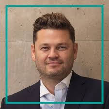 Daniel Crown's Instagram, Twitter & Facebook