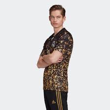4.9 out of 5 stars 20. Real Madrid 2019 Adidas X Ea Fourth Jersey 19 20 Kits Football Shirt Blog