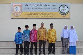 Intim Perak Kursus Pembacaan Qiraat Tarikh 01 03 Facebook