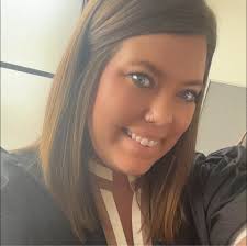 Caitlin Horne updated her profile picture.