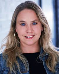 Carrie Rock's Instagram, Twitter & Facebook