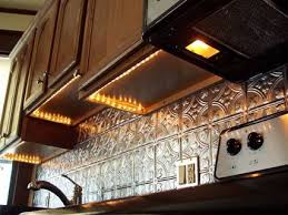 under kitchen cabinet lighting ideas