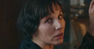 Meine tochter hat die schule geschmissen. Babylon Berlin Series To The Moonshine With Meret