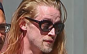 Catherine o'hara, kate mccallister, mamica uituca din singur acasa. Actorul Macaulay Culkin Interpretul Principal Din Filmul Singur Acasa Implineste 35 De Ani Stirileprotv Ro