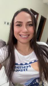 Os vídeos de Thaís Samara Lima 🌈 (@thaissamara86) com som original