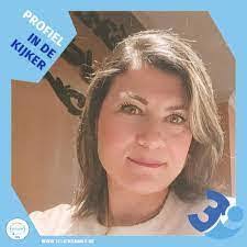 Hala Hakim's Instagram, Twitter & Facebook