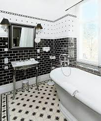 Schwarz wei interesting schwarz wei with schwarz wei good. Badezimmer Ideen In Schwarz Weiss 45 Inspirierende Beispiele