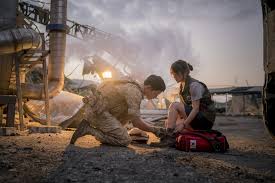 The captain of the korean army special force, meets dr. 5 Facts About Korean Series Descendants Of The Sun