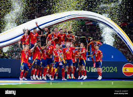 Alex daniel hi-res stock photography and images