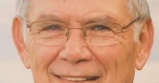 Former Cargill CEO Ernie Micek dies at 84