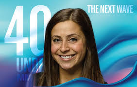 Sarah Gluck's Instagram, Twitter & Facebook