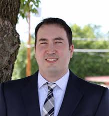 Broad Spectrum Veterinary Student Association: Interview: Dr. Daniel Edge