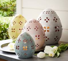 Eggs Cellent From Cheerful Eggs To Bunnies Bunnies Bunnies These Easter Decorating Ideas Will Draw Smiles A Easter Pottery Easter Decorations Easter Table