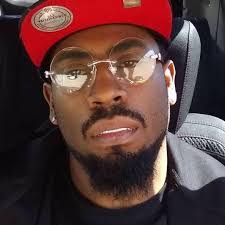 Miguel Nelson's Instagram, Twitter & Facebook